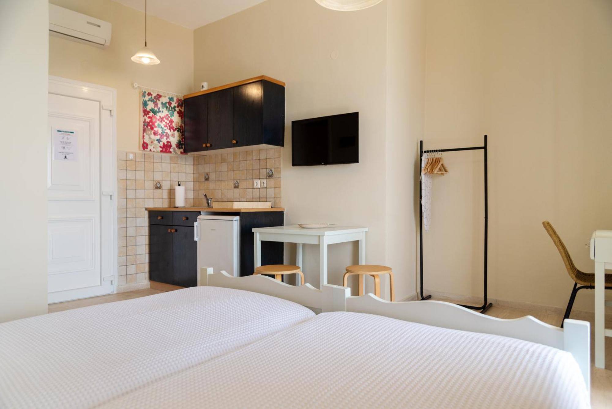 Kamini Apartments 卡沃斯 外观 照片