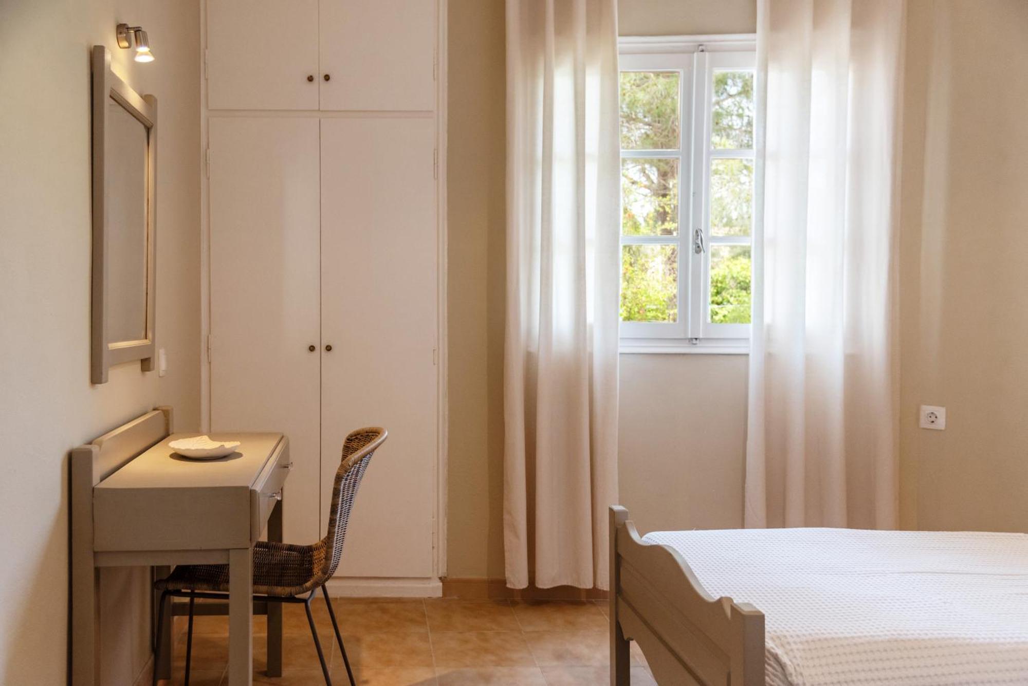 Kamini Apartments 卡沃斯 外观 照片